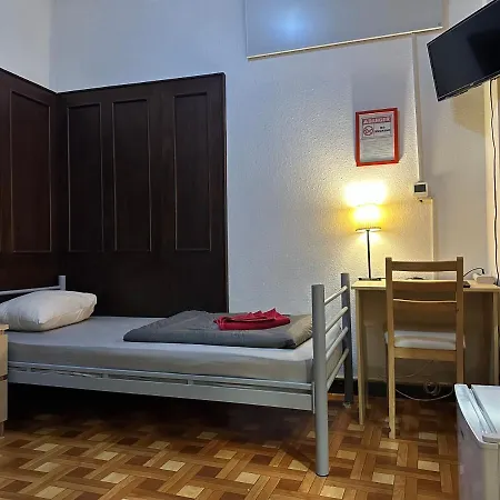 Kecskemeti Hotel *