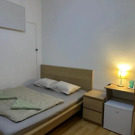Kecskemeti Hotel *
