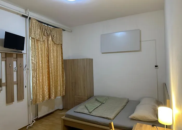 Kecskemeti * Budapest