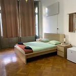 Kecskemeti فندق